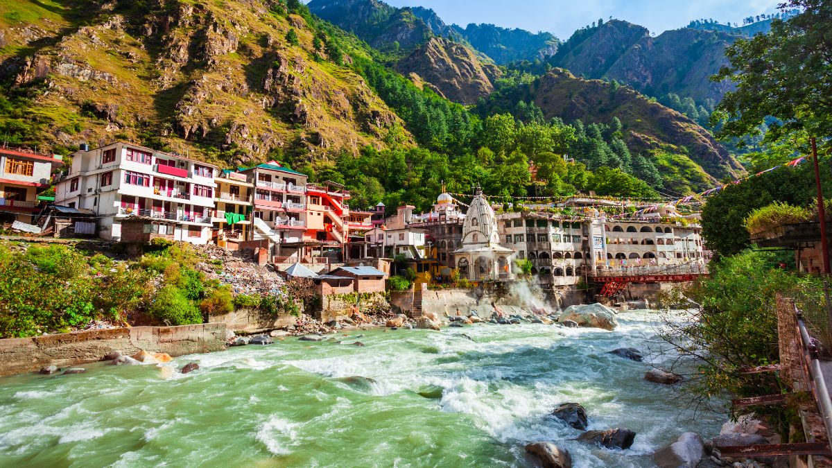 Hotels Near Kullu